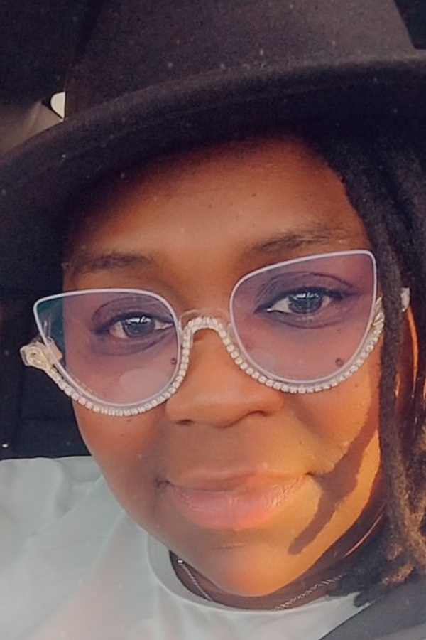 Cruise Brothers Travel Agent Chaquita Dukes